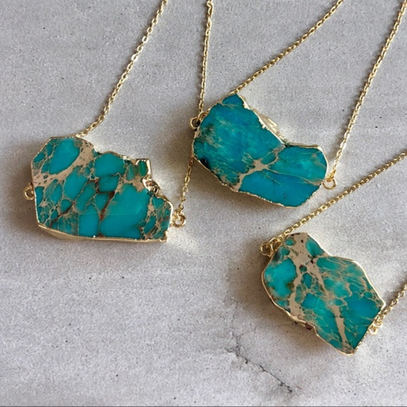 BelleFemme Boutique Jewelry - Gold Necklace Sea Jasper Pendant NWT 18k Raw Gem